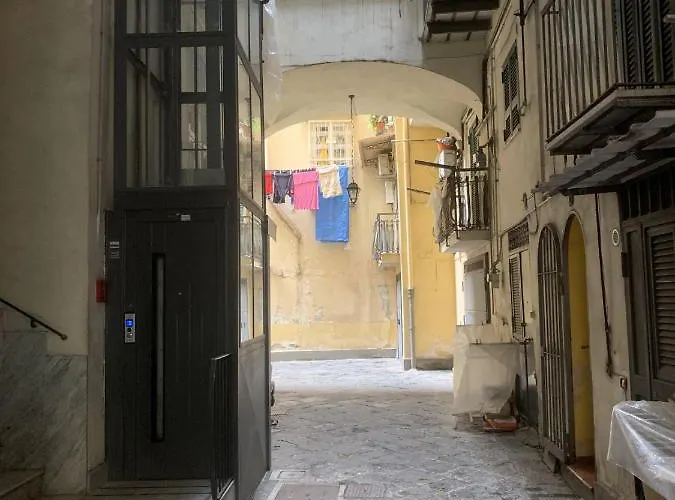Gradoni 15 Casa Di