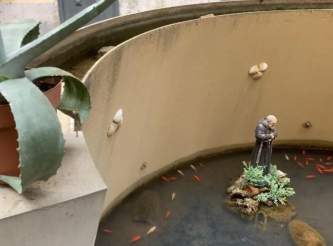 Gradoni 15 Casa Di * Naples